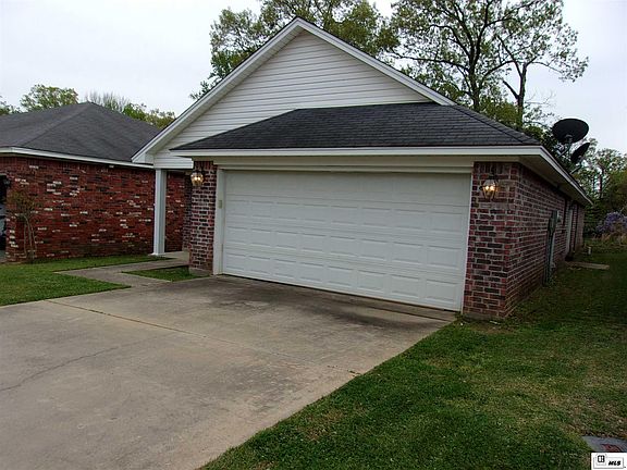 3rd image of 102 Kaki Ln