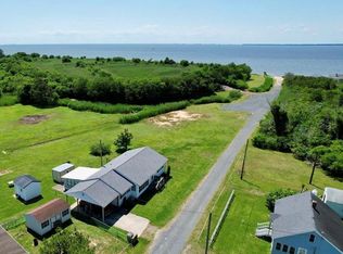 8434 Dennis Dr, Saxis, VA 23359