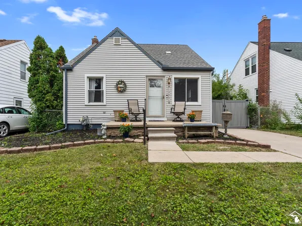 14896 Euclid Ave, Allen Park, MI 48101