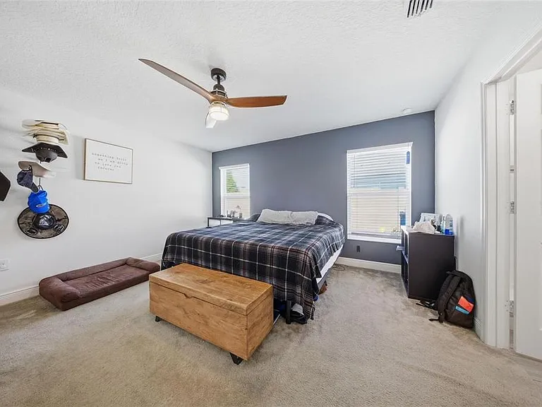 232 Lake Lucerne Way — Photo 16