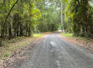 4 Old Oakhill Rd, Jamestown, SC 29453