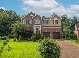 5416 Barton Vale Dr, Nashville, TN 37211