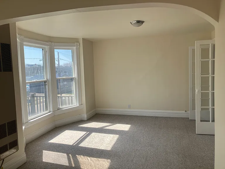28 Pomona Pl #2 — Photo 34
