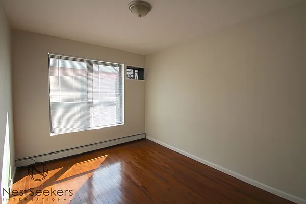 Rented by Nest Seekers International | media 4