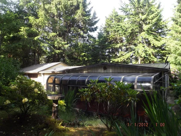 12862 SE Chittum Dr, South Beach, OR 97366