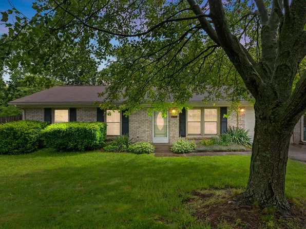 1609 Magna Oak Dr, Lexington, KY 40515