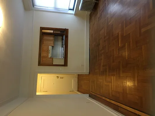 Rented by Hugawall Realty | media 31