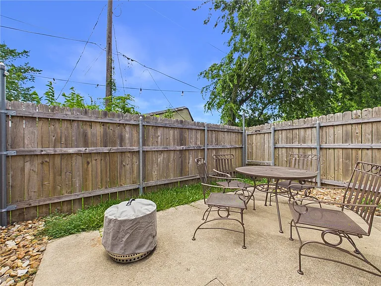 2348 Autumn Chase Loop #D — Photo 15