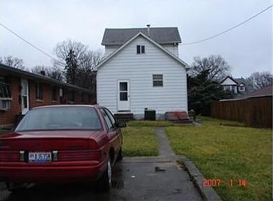 2nd image of 440 Groveland Ave