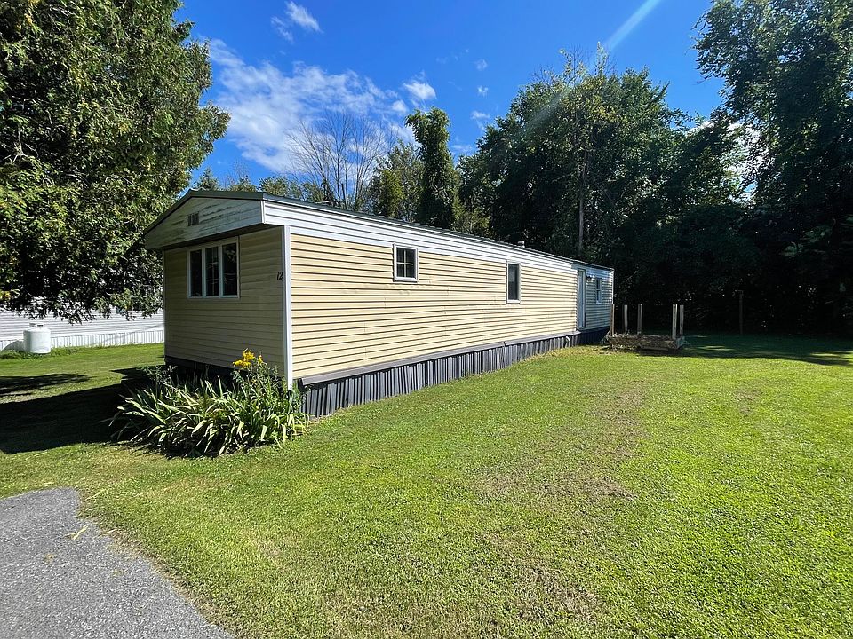 1st image of 12 Stony Acres Dr