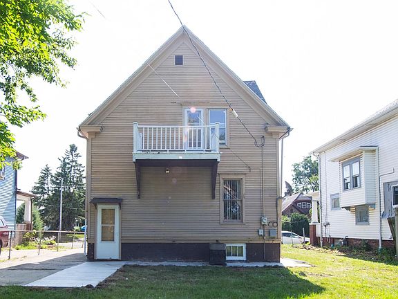 4th image of 1820 Geneva St