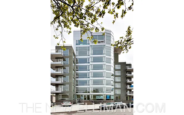 Sold by Douglas Elliman | media 21