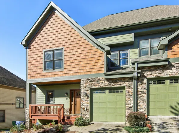 25 Jeff Dr, Asheville, NC 28806