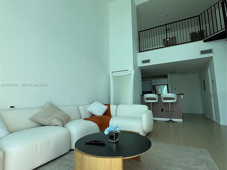 300 S Biscayne Blvd #L-1218 — Photo 18