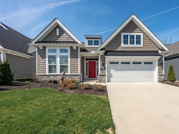 4873 Tradewinds Dr, Port Clinton, OH 43452