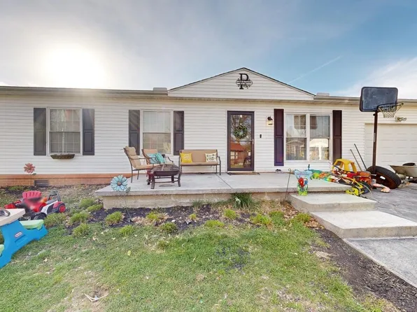 24 Washington Ct, Barboursville, WV 25504