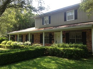 105 Silverthorn Rd, Gulf Breeze, FL 32561