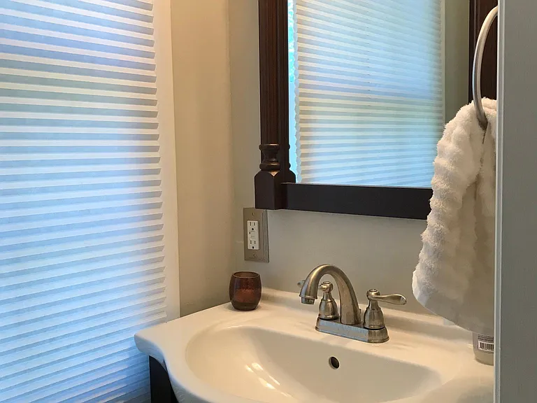 936 Lynwood Ct — Photo 15