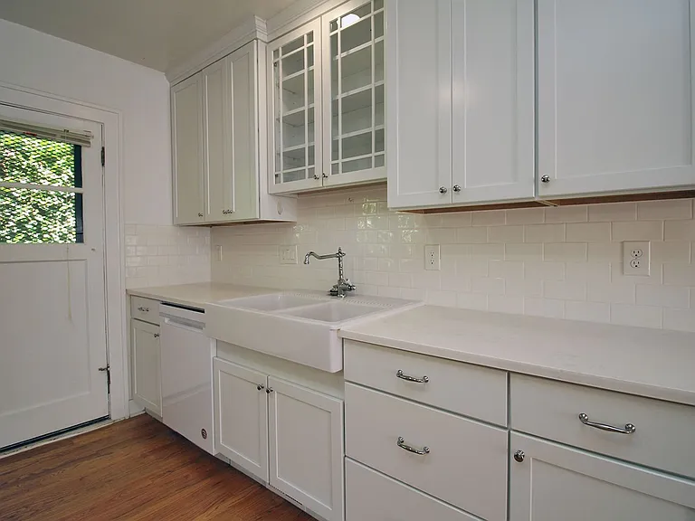 2905 SE Alder St — Photo 9