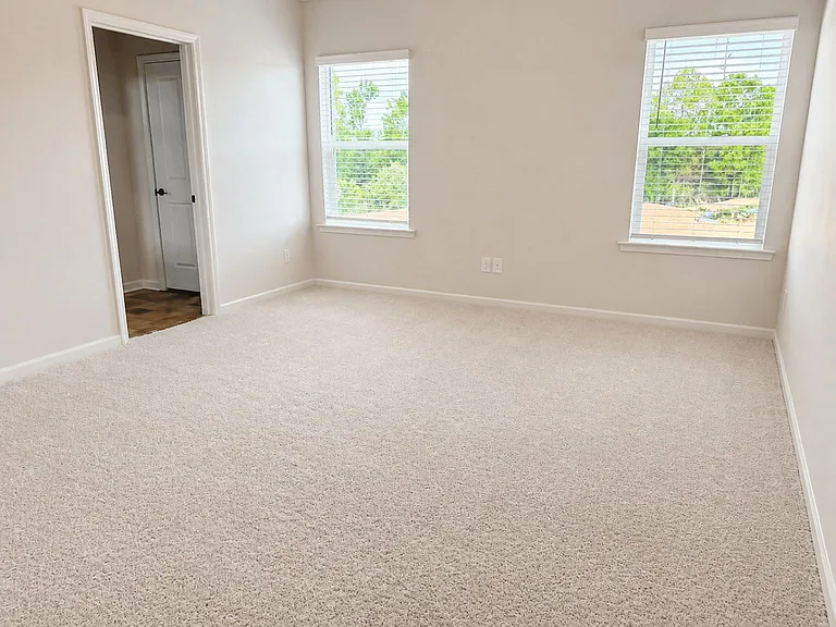 524 Lively Cres — Photo 15