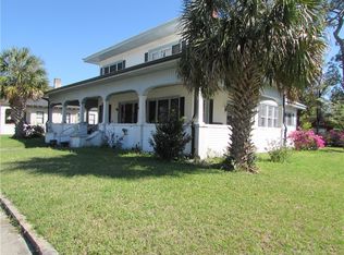 915 Carswell Ave, Waycross, GA 31503