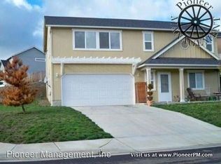 433 Umpqua View Dr, Roseburg, OR