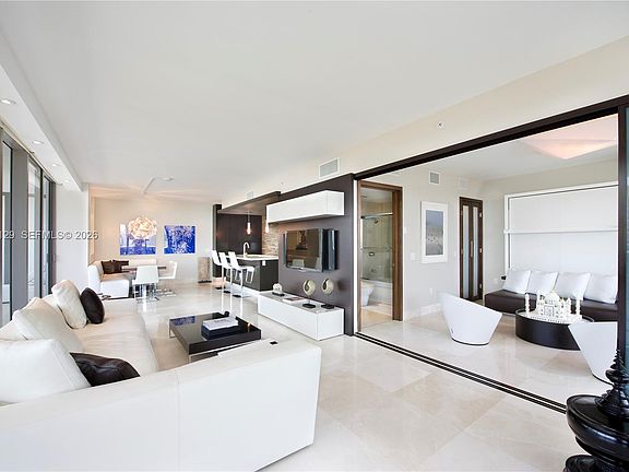 5th image of 5875 Collins Ave APT 1008