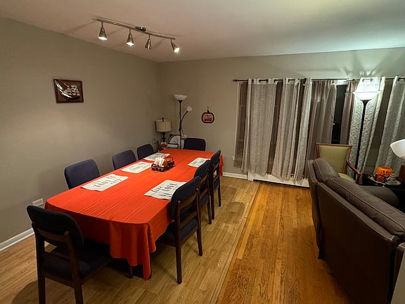 5th image of 5841 W Foster Ave APT 2NE