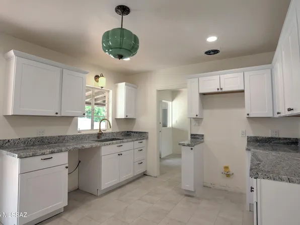 3309 N Stewart Ave, Tucson, AZ 85716