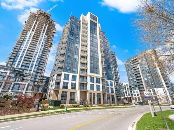 10 Meadowglen Pl #309, Toronto, ON M1G 0A8
