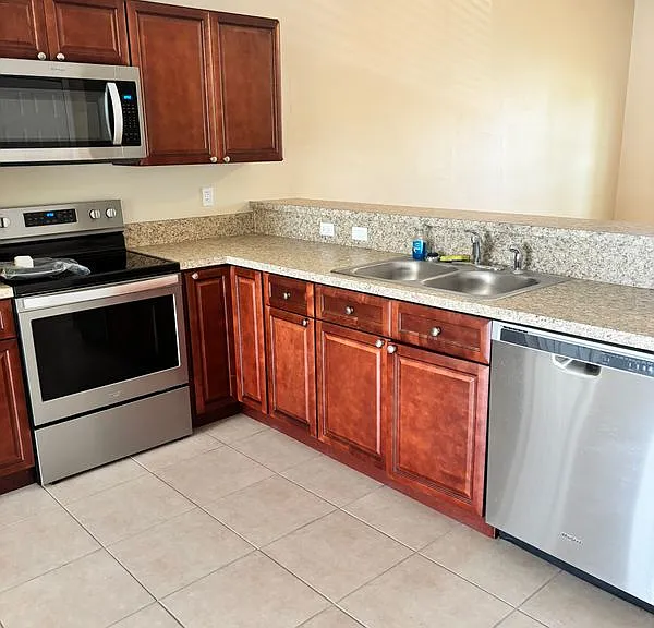 1123 Normandy Dr #A — Photo 9