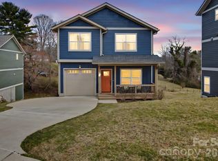 9 Crane St, Asheville, NC 28806