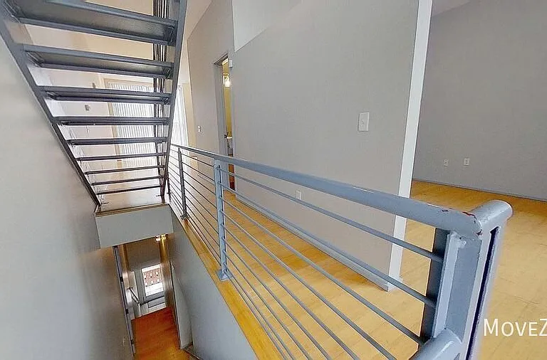 295 McDonald Ave — Photo 24