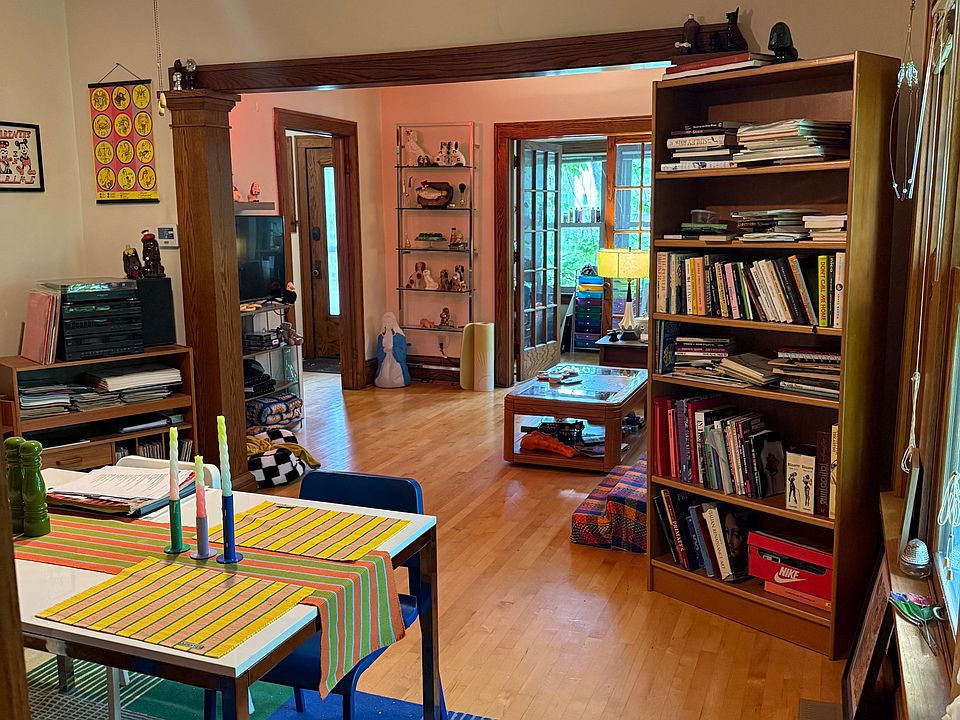1st image of 3450 Longfellow Ave #1
