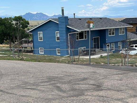 House is at the end of thee road with no houses in front