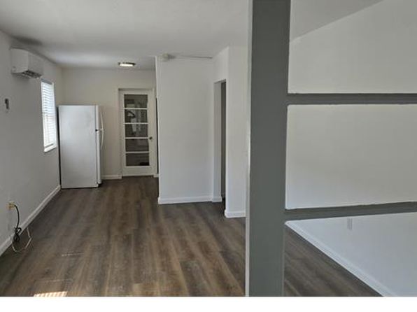 575 NE 121st St #573