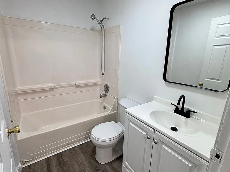 17 Bassett St #A — Photo 17