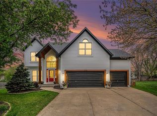 10734 W 132nd Pl, Overland Park, KS 66213