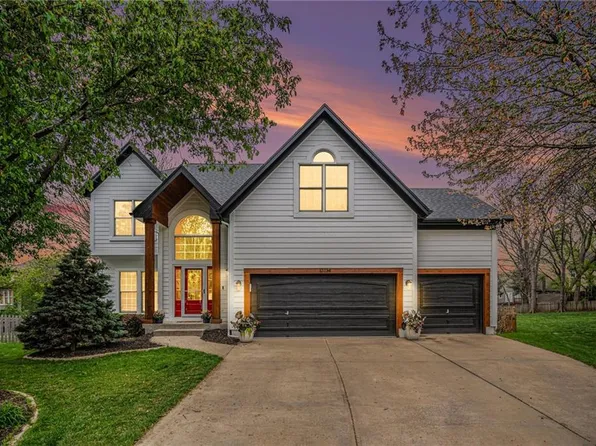 10734 W 132nd Pl, Overland Park, KS 66213