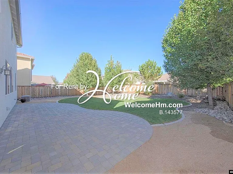 11320 Messina Ct — Photo 24