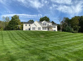 65 Hillcrest Dr, West Sand Lake, NY 12196