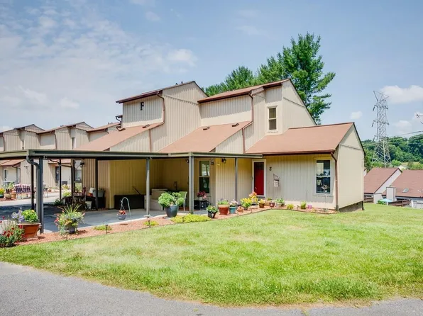 780 Hamilton Rd APT F8, Blountville, TN 37617