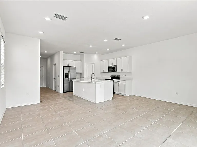 5739 Archipelago St — Photo 13