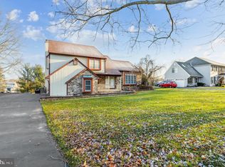 31 Douglass Rd, Lansdale, PA 19446