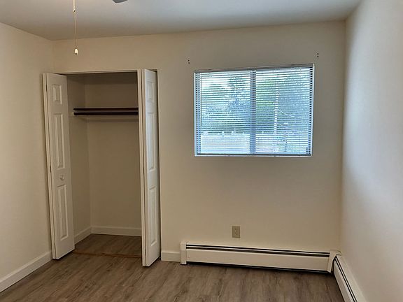 5th image of 1204 Memorial Dr APT 9