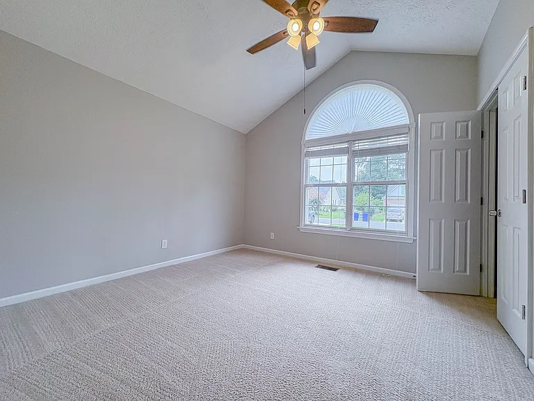 3426 Broomsgrove Dr — Photo 7