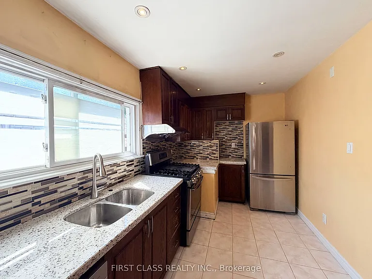 15 Leahann Dr #MAIN — Photo 6