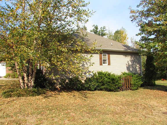 4th image of 144 Forest View Dr