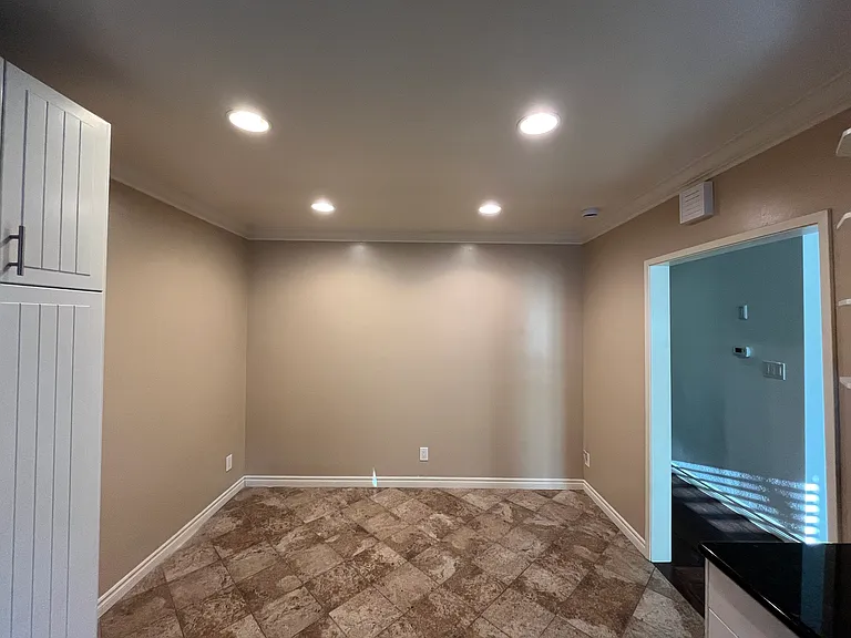 3735 W Sherringham Ave — Photo 10