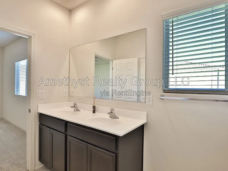 24642 W Flores Dr — Photo 28
